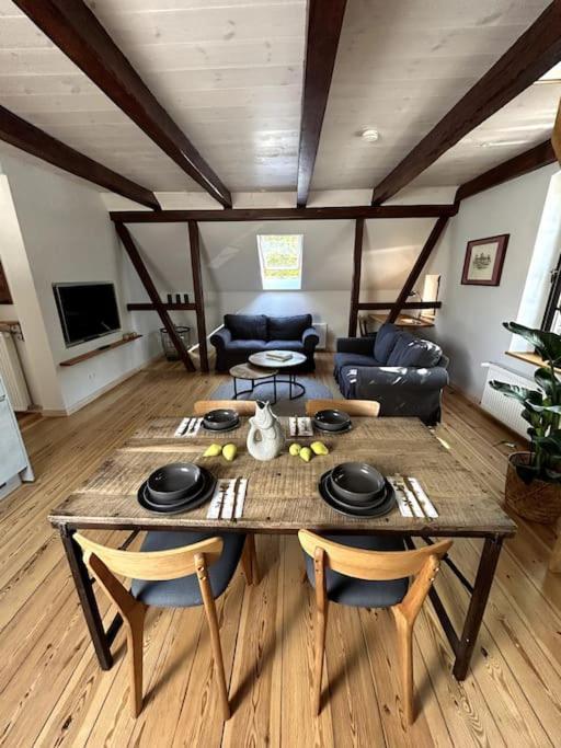 Appartamento Loft In Historischer Schmiede Berlino